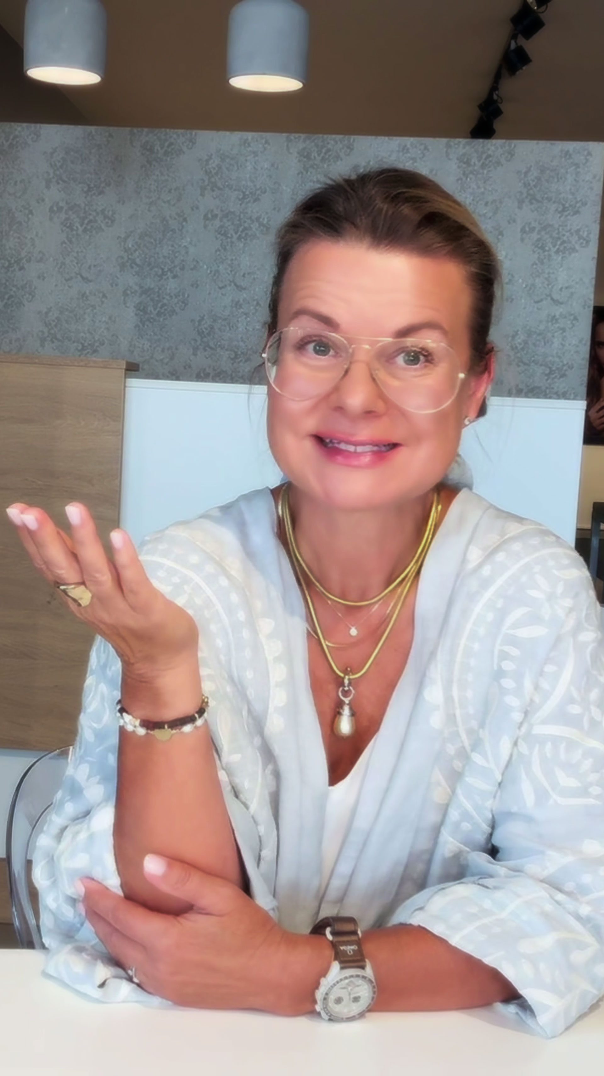 Petra Součková na záběru z webináře o 10 sabotérech pleti
