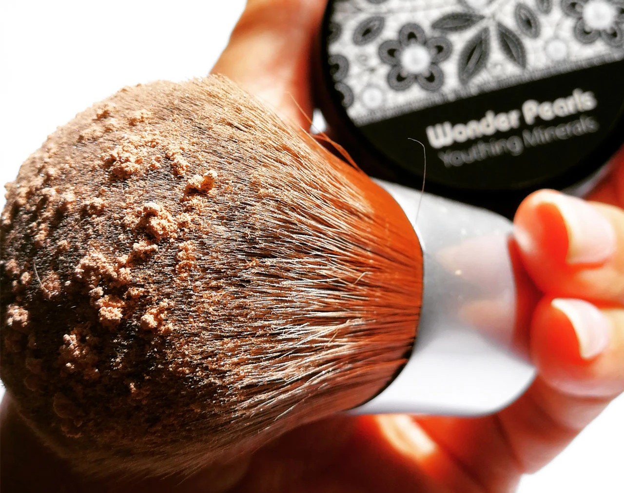 detail wonder pearls pudru